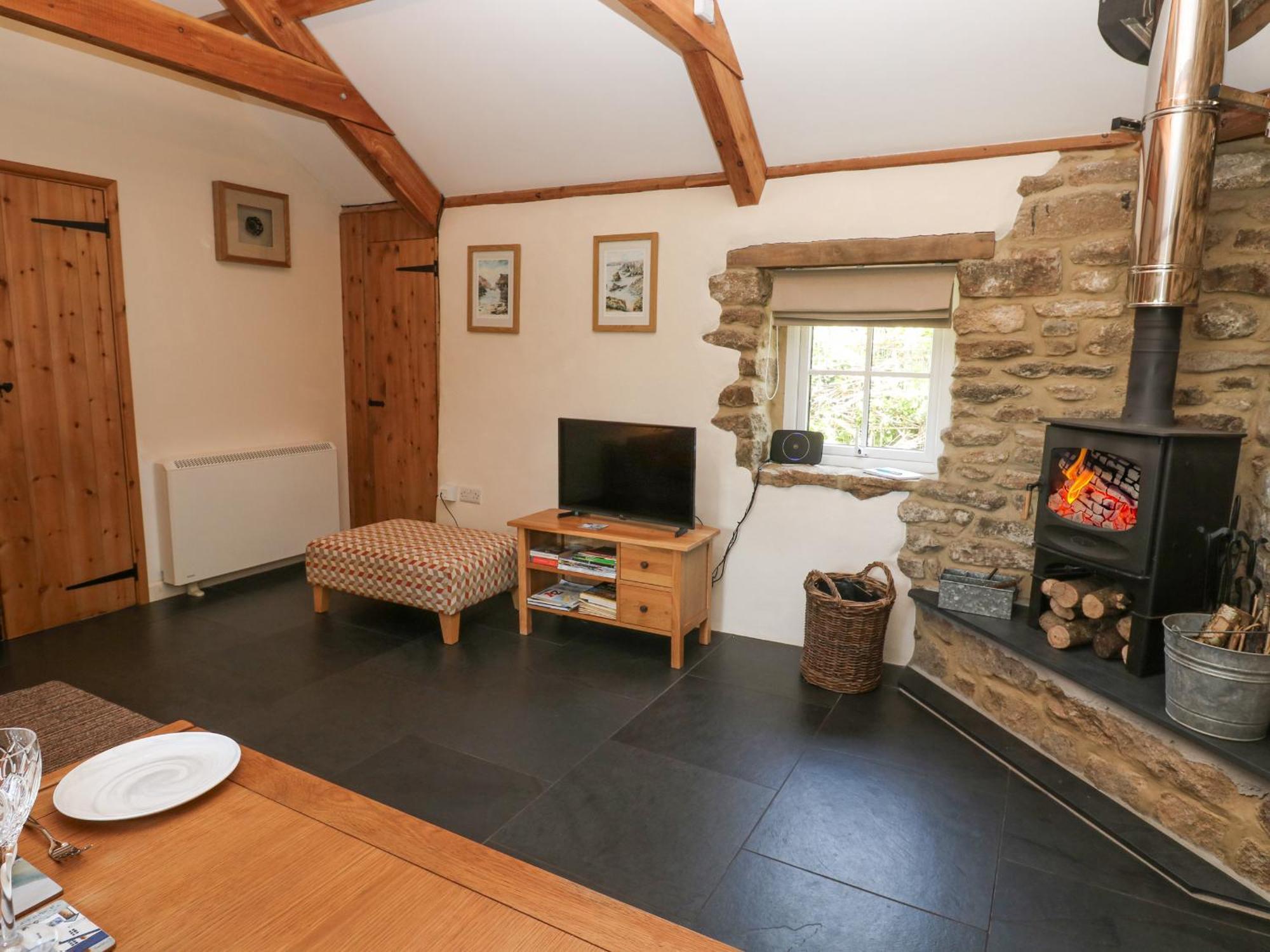 Godolphin Barn Villa Хелстън Екстериор снимка